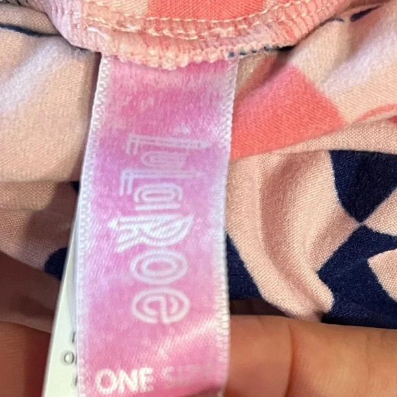 LULAROE Minnie Mouseβ Leggings 2 for $22 βοΈ - Picture 5 of 5